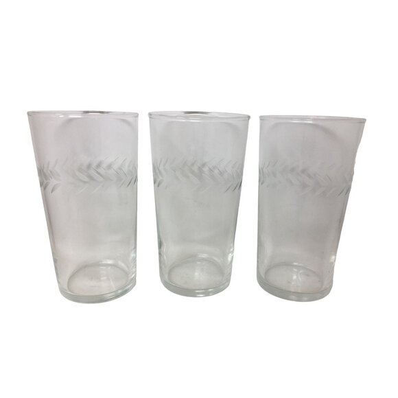 Set of 3 Clear Drinking Glasses with Leaf Pattern- 5 Inches Tall - Picture 1 of 7